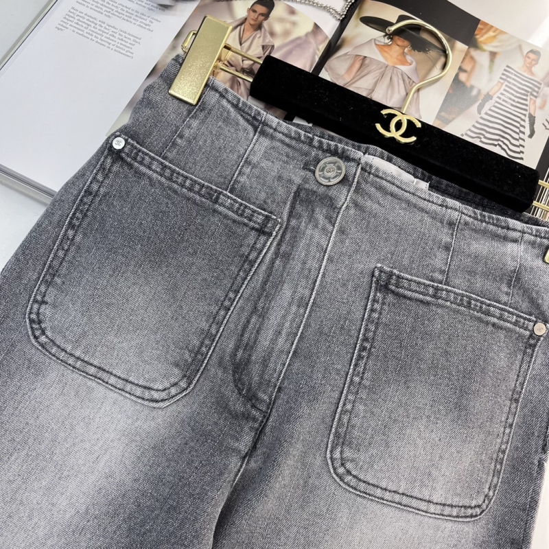 Chanel Jeans